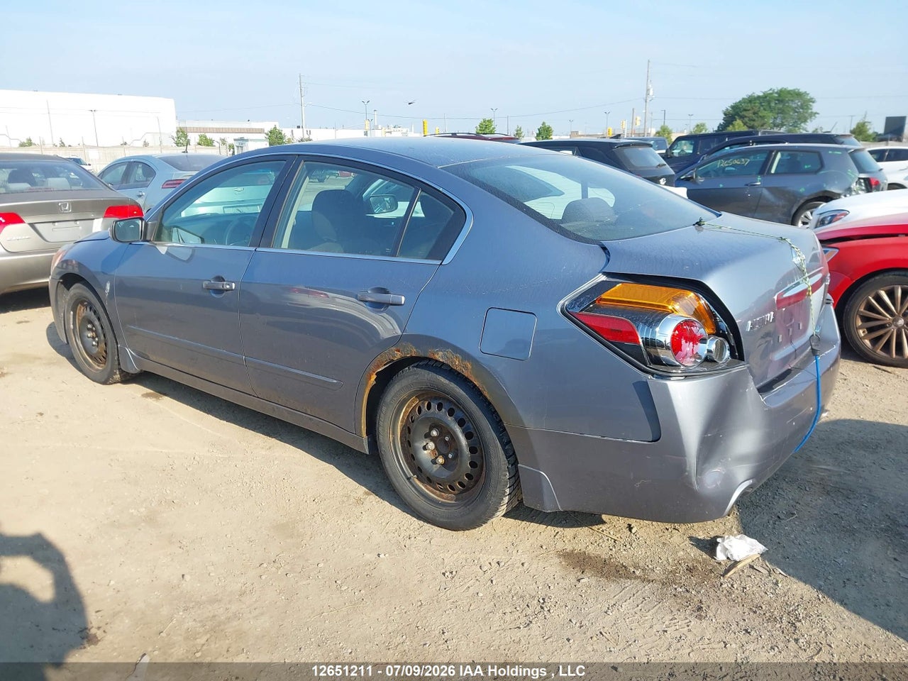 2010 NISSAN Altima S thumbnail 4