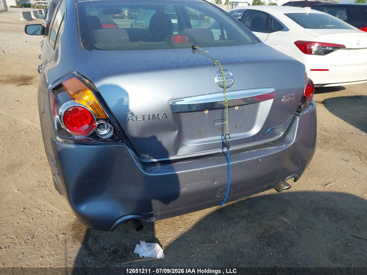 2010 NISSAN Altima S thumbnail 7