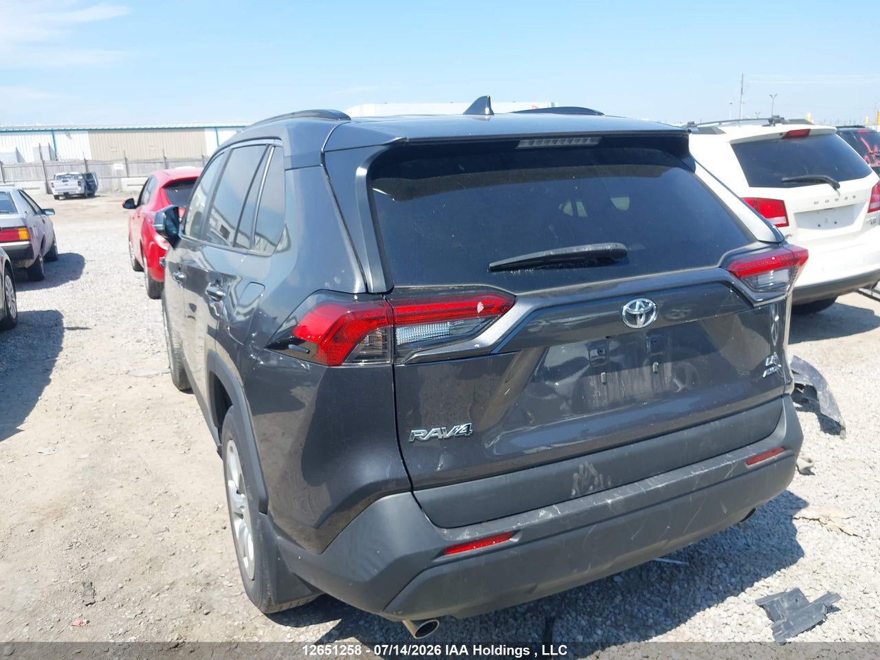 2021 TOYOTA RAV4 thumbnail 4