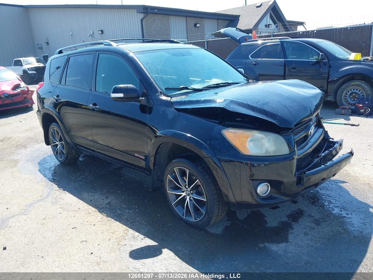 2011 TOYOTA RAV4 thumbnail 2