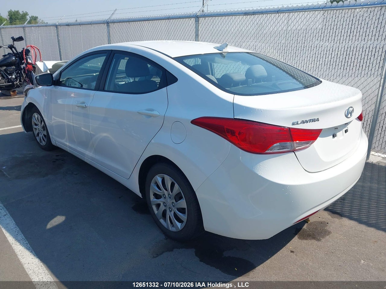 2013 HYUNDAI ELANTRA thumbnail 4