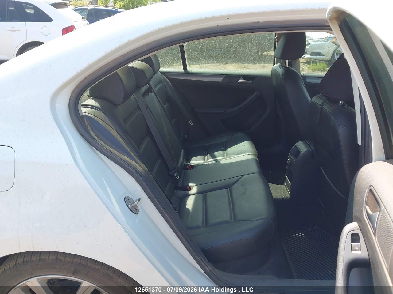 2016 VOLKSWAGEN JETTA SEDAN thumbnail 9