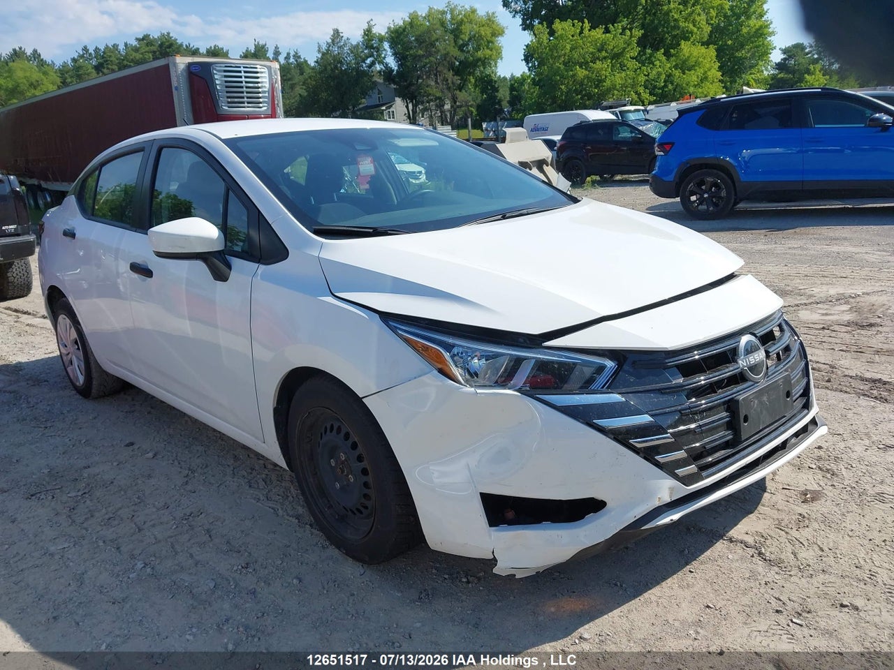 2024 NISSAN VERSA S thumbnail 2