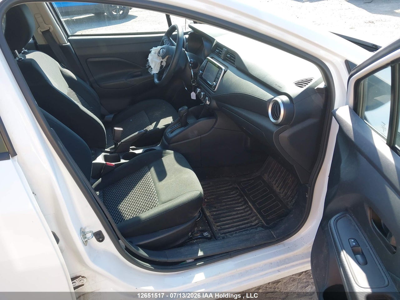 2024 NISSAN VERSA S thumbnail 6