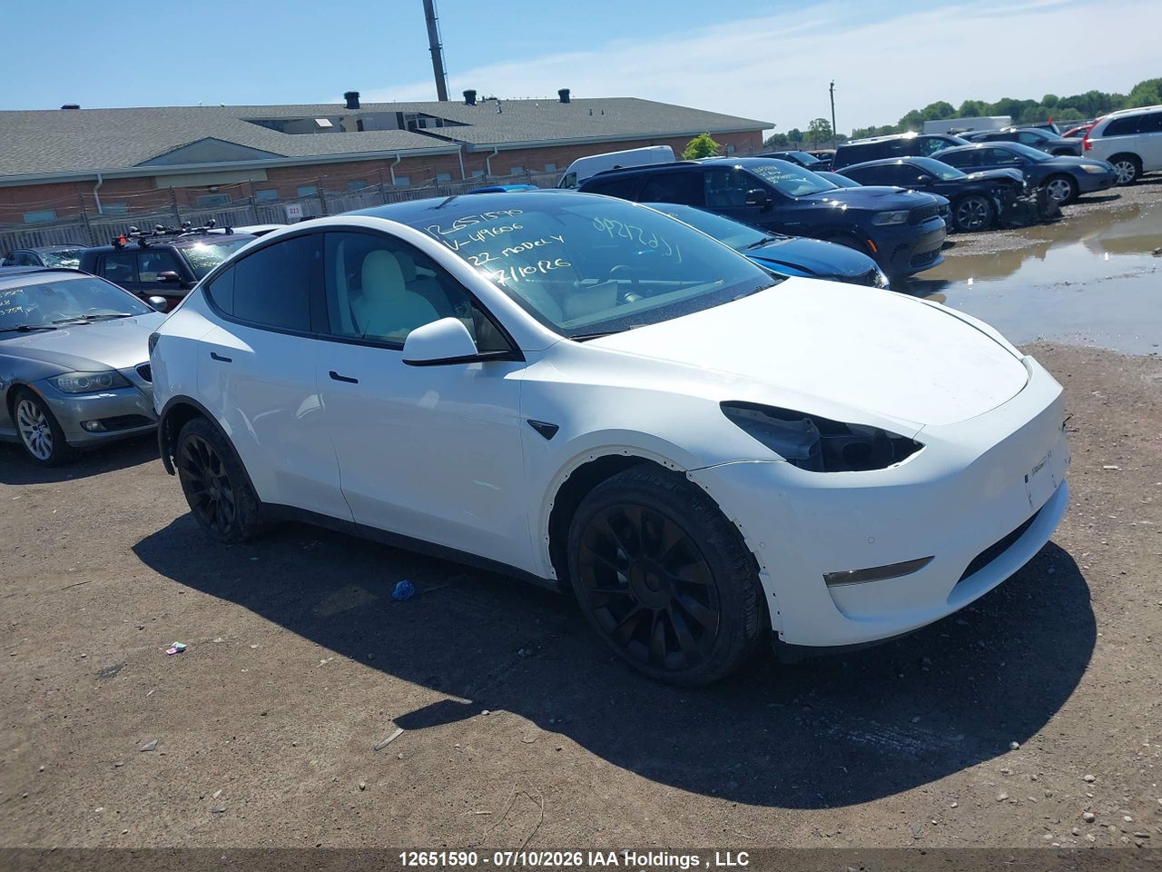 2022 TESLA MODEL Y LONG RANGE thumbnail 2