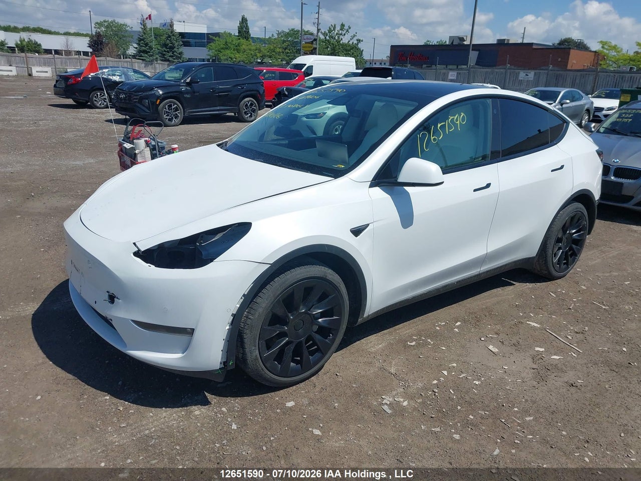 2022 TESLA MODEL Y LONG RANGE thumbnail 3