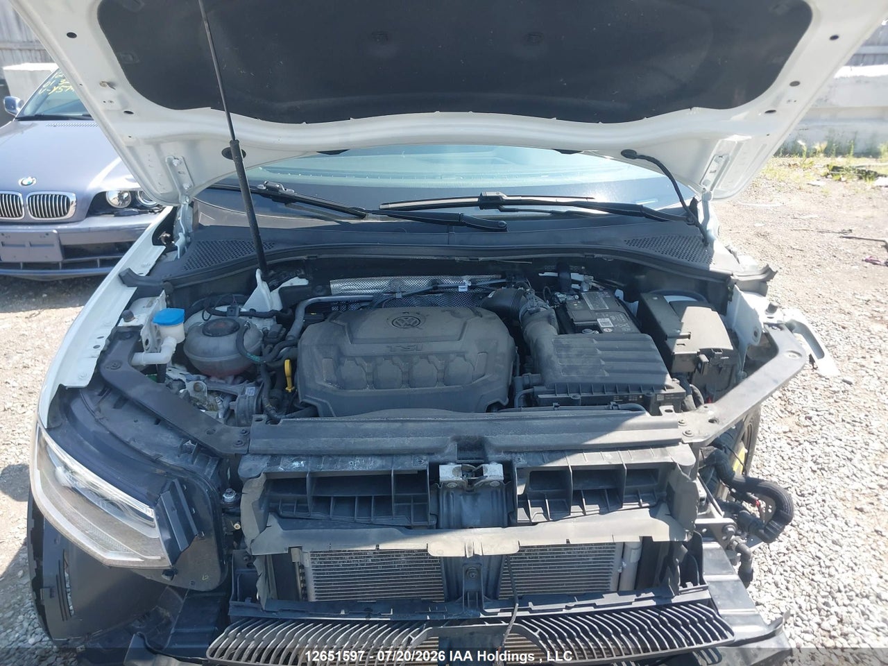 2022 VOLKSWAGEN TIGUAN thumbnail 11