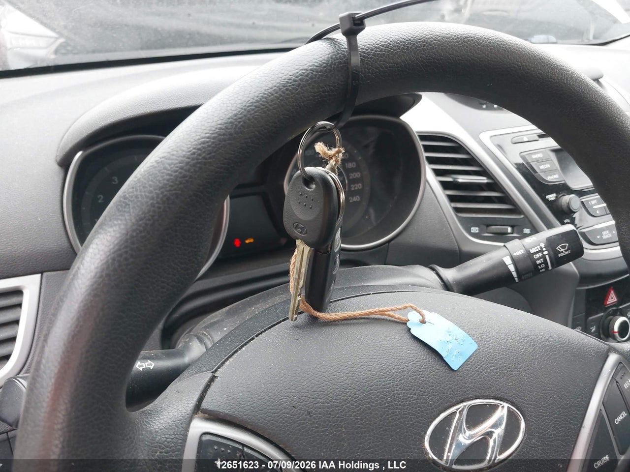 2015 HYUNDAI ELANTRA GL thumbnail 12