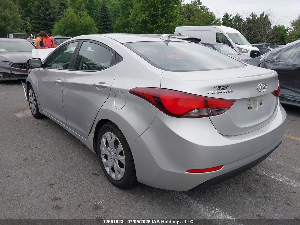 2015 HYUNDAI ELANTRA GL thumbnail 4