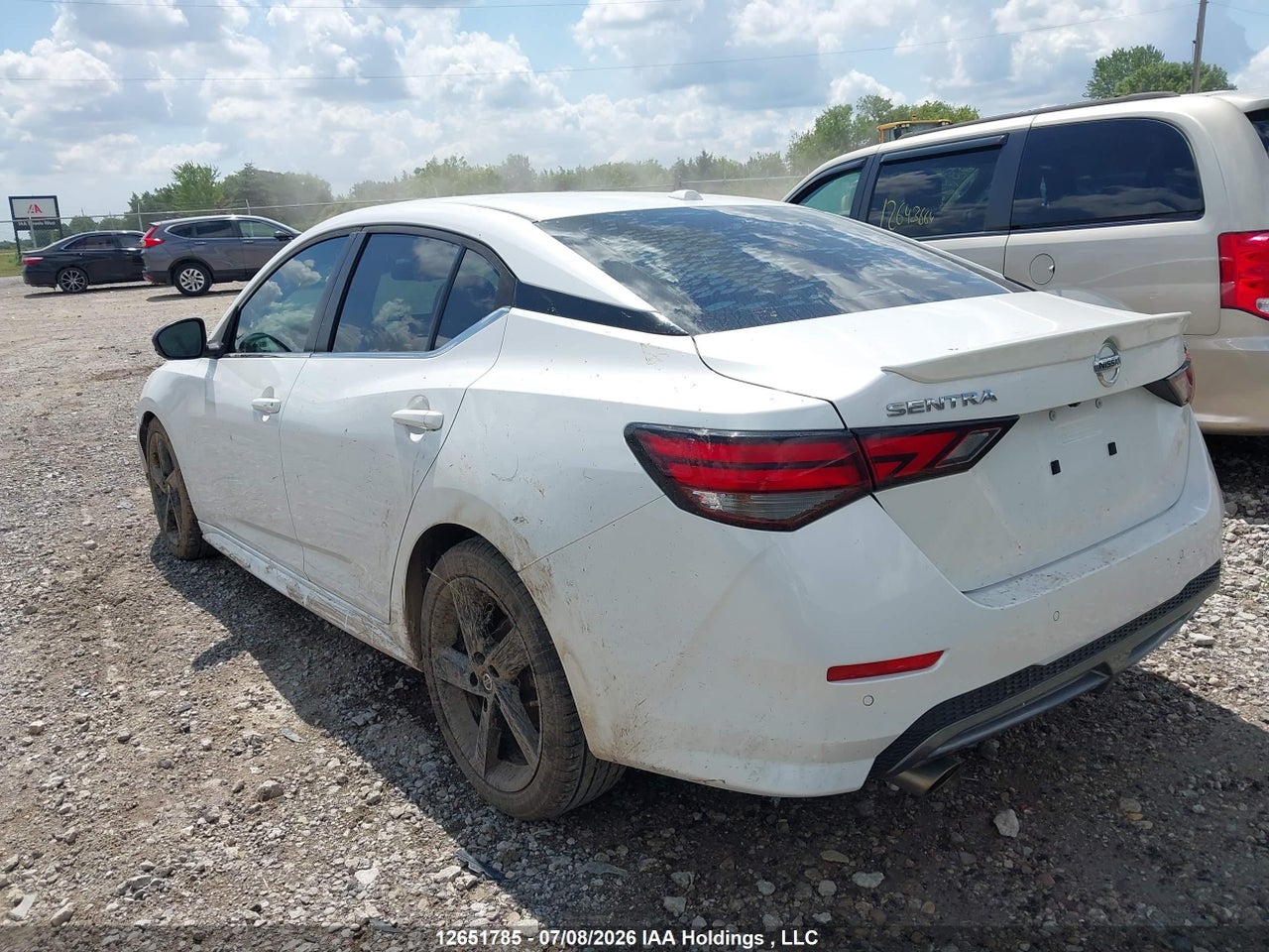 2021 NISSAN SENTRA SR thumbnail 4