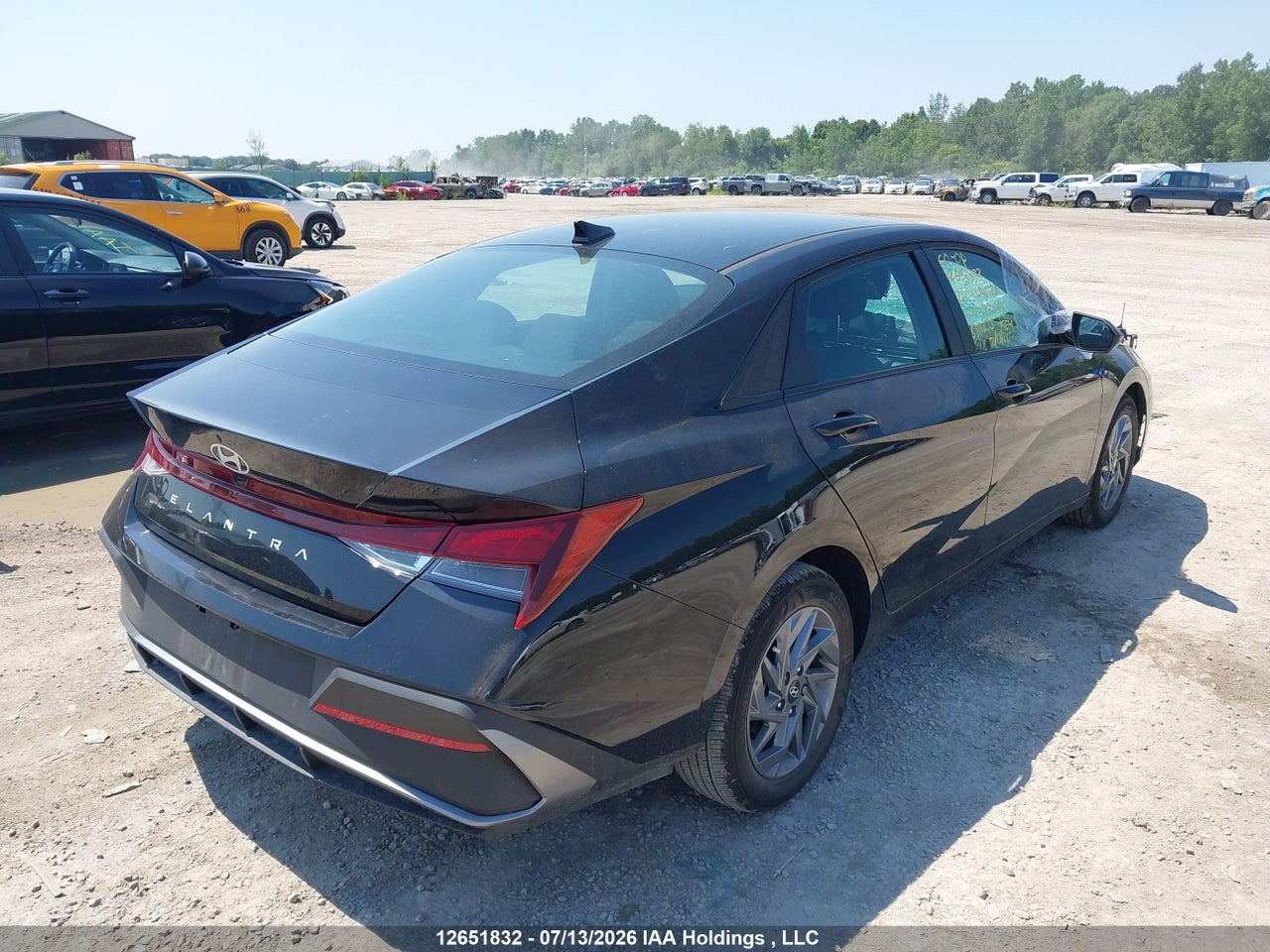 2026 HYUNDAI ELANTRA PREFERRED thumbnail 5