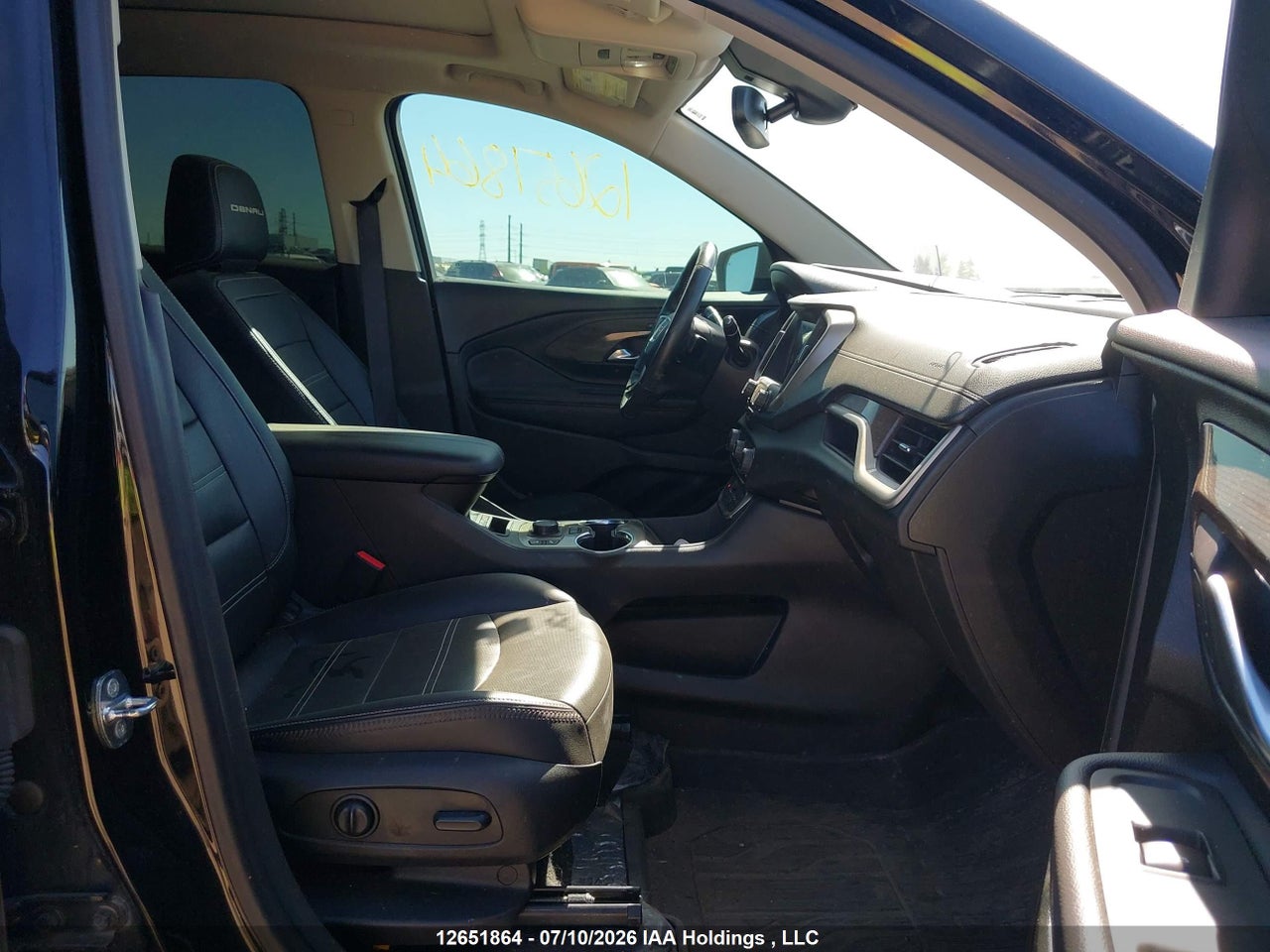 2022 GMC TERRAIN DENALI thumbnail 6