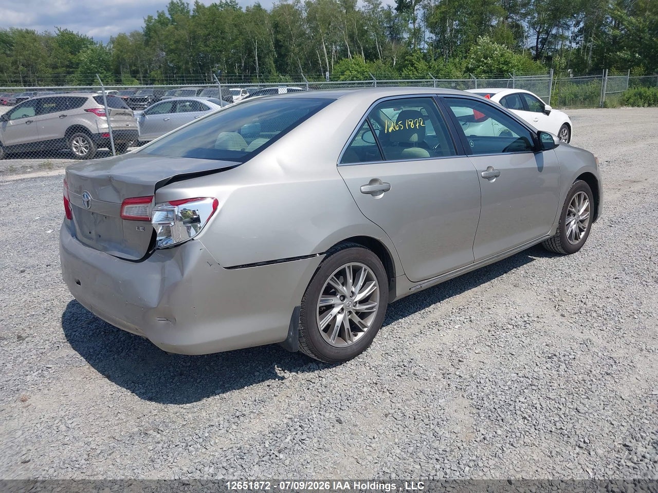 2014 TOYOTA CAMRY LE thumbnail 5