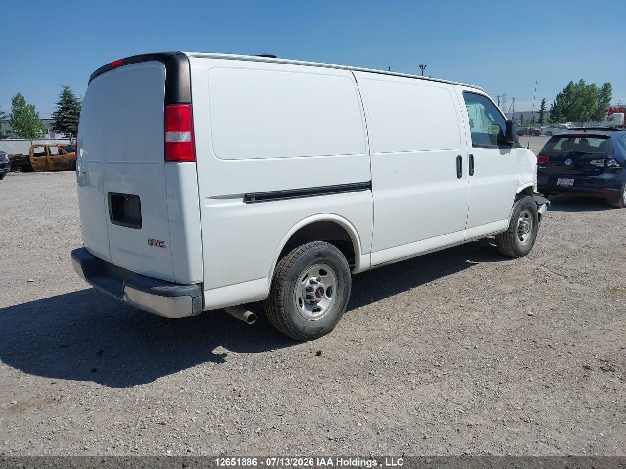 2017 GMC SAVANA G3500 thumbnail 5