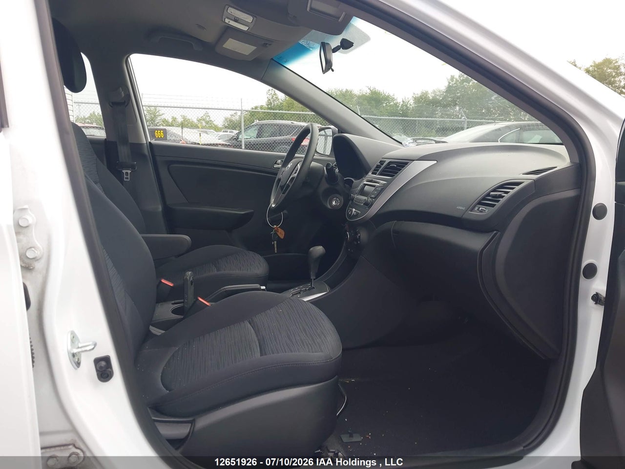 2017 HYUNDAI ACCENT SE thumbnail 6