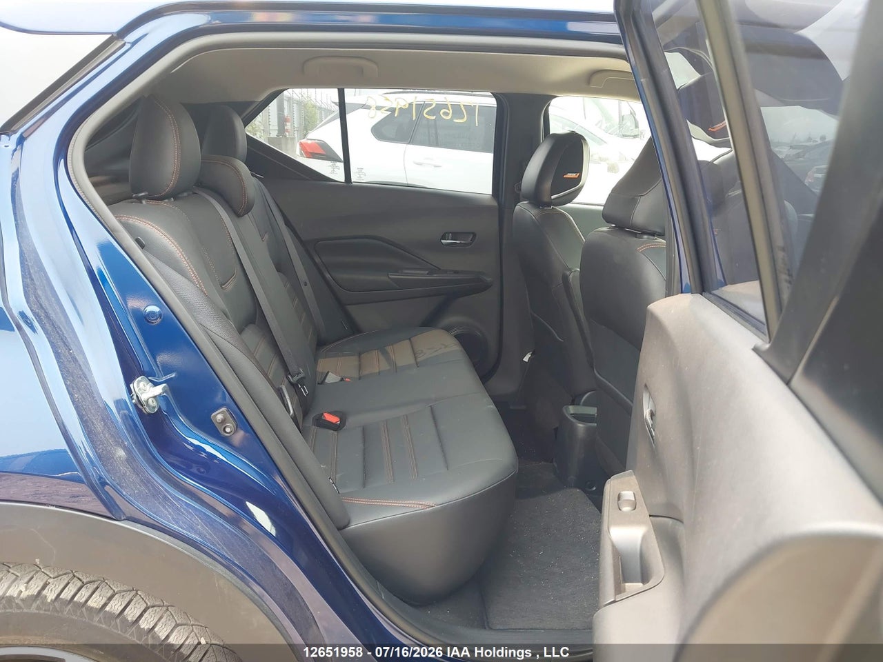 2020 NISSAN KICKS thumbnail 9