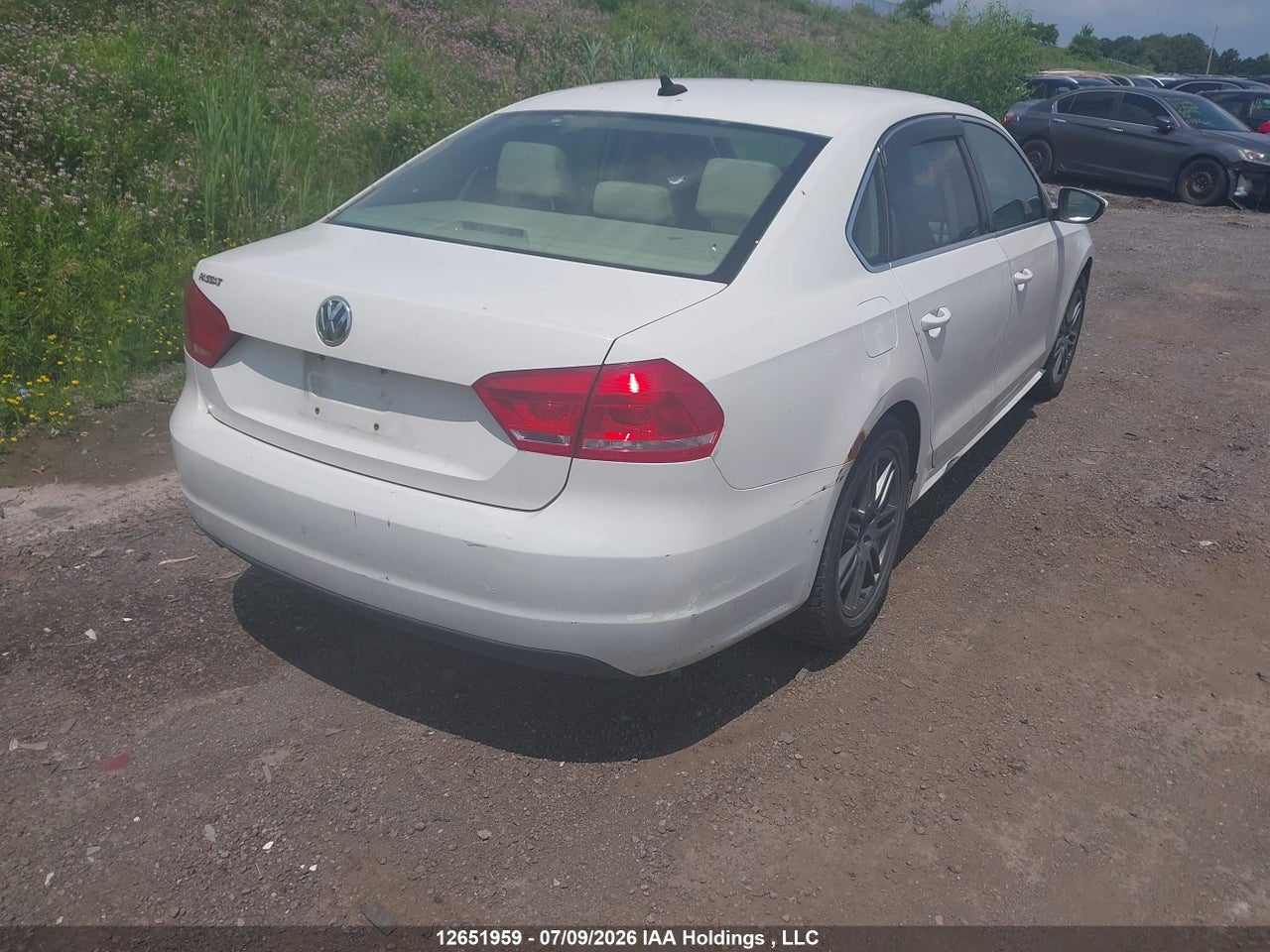 2012 VOLKSWAGEN PASSAT thumbnail 5