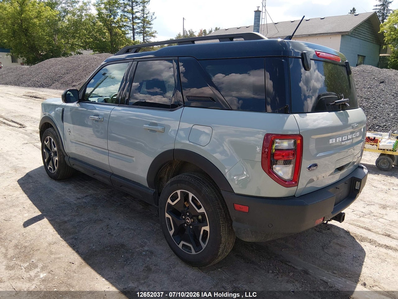2023 FORD BRONCO SPORT OUTER BANKS thumbnail 4