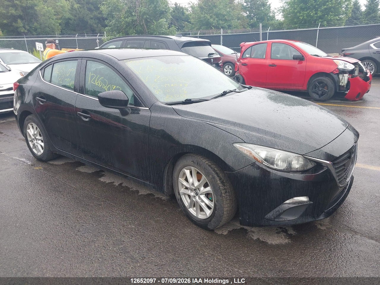 2015 MAZDA MAZDA3 GS thumbnail 2