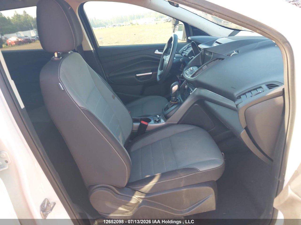 2016 FORD ESCAPE SE thumbnail 6