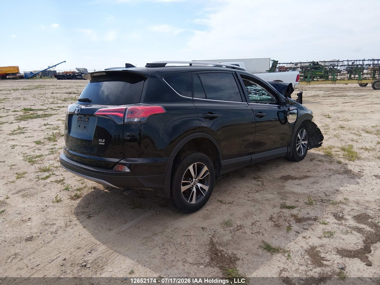 2018 TOYOTA RAV4 ADVENTURE/XLE thumbnail 5
