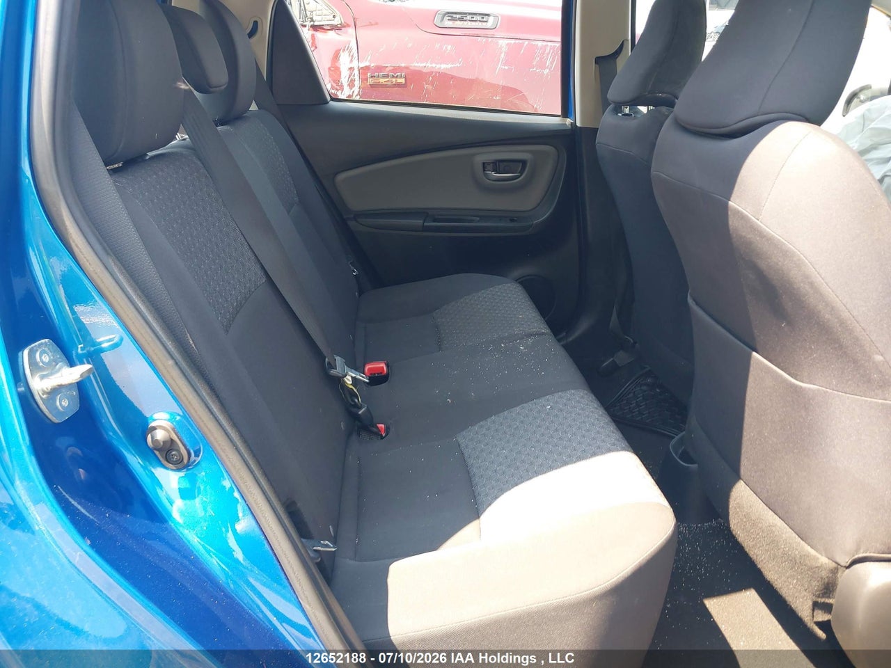 2015 TOYOTA YARIS thumbnail 9