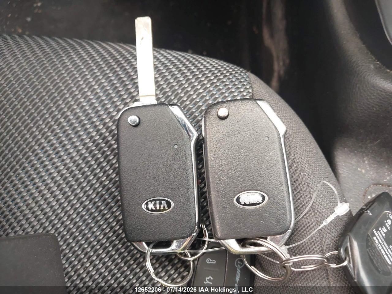 2021 KIA SELTOS LX thumbnail 12
