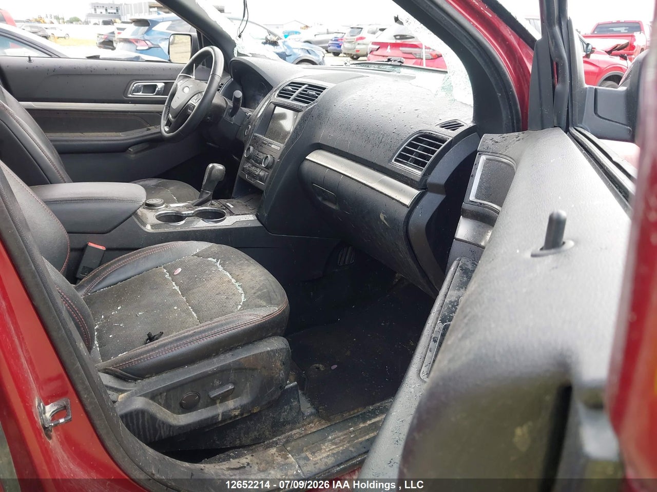 2019 FORD EXPLORER XLT thumbnail 6