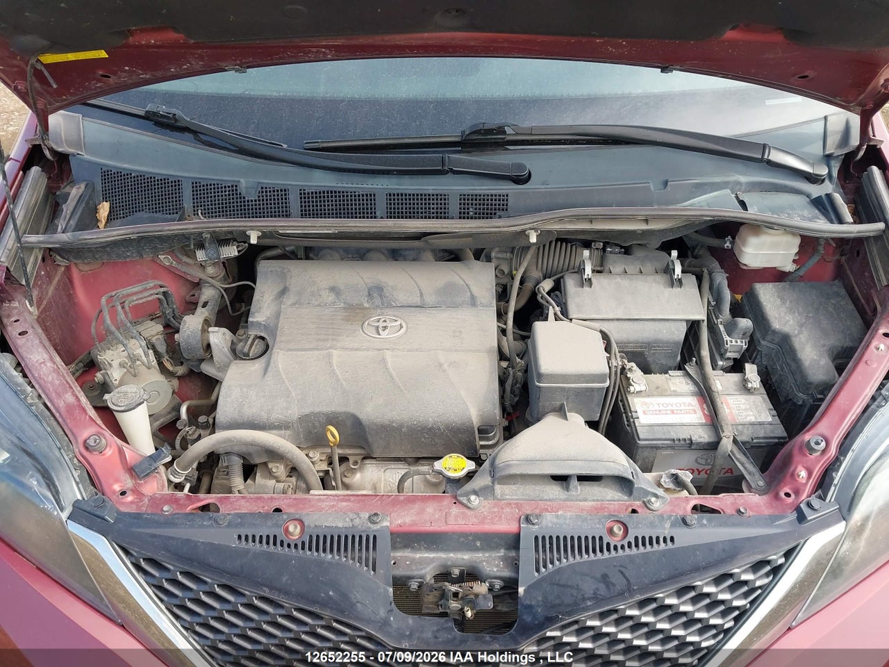 2013 TOYOTA SIENNA SE 8 PASSENGER thumbnail 11