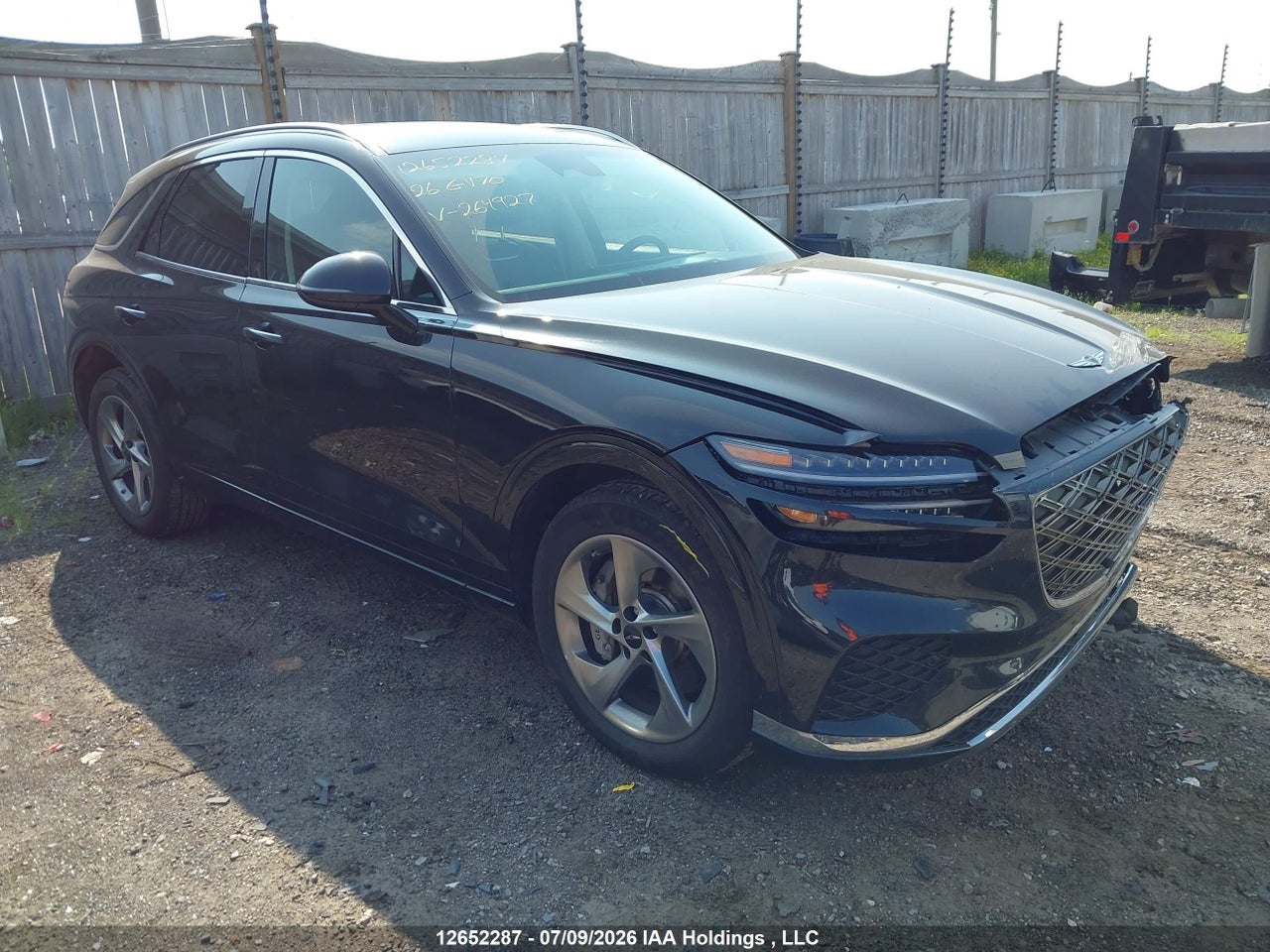 2026 GENESIS GV70 ADVANCED 2.5T AWD thumbnail 2