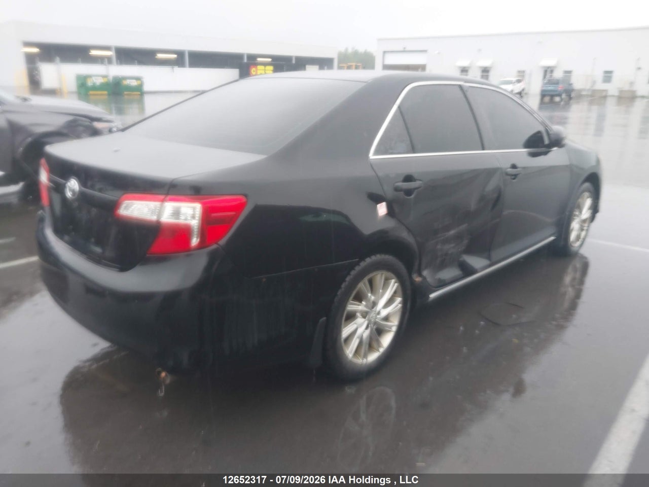2014 TOYOTA CAMRY thumbnail 5