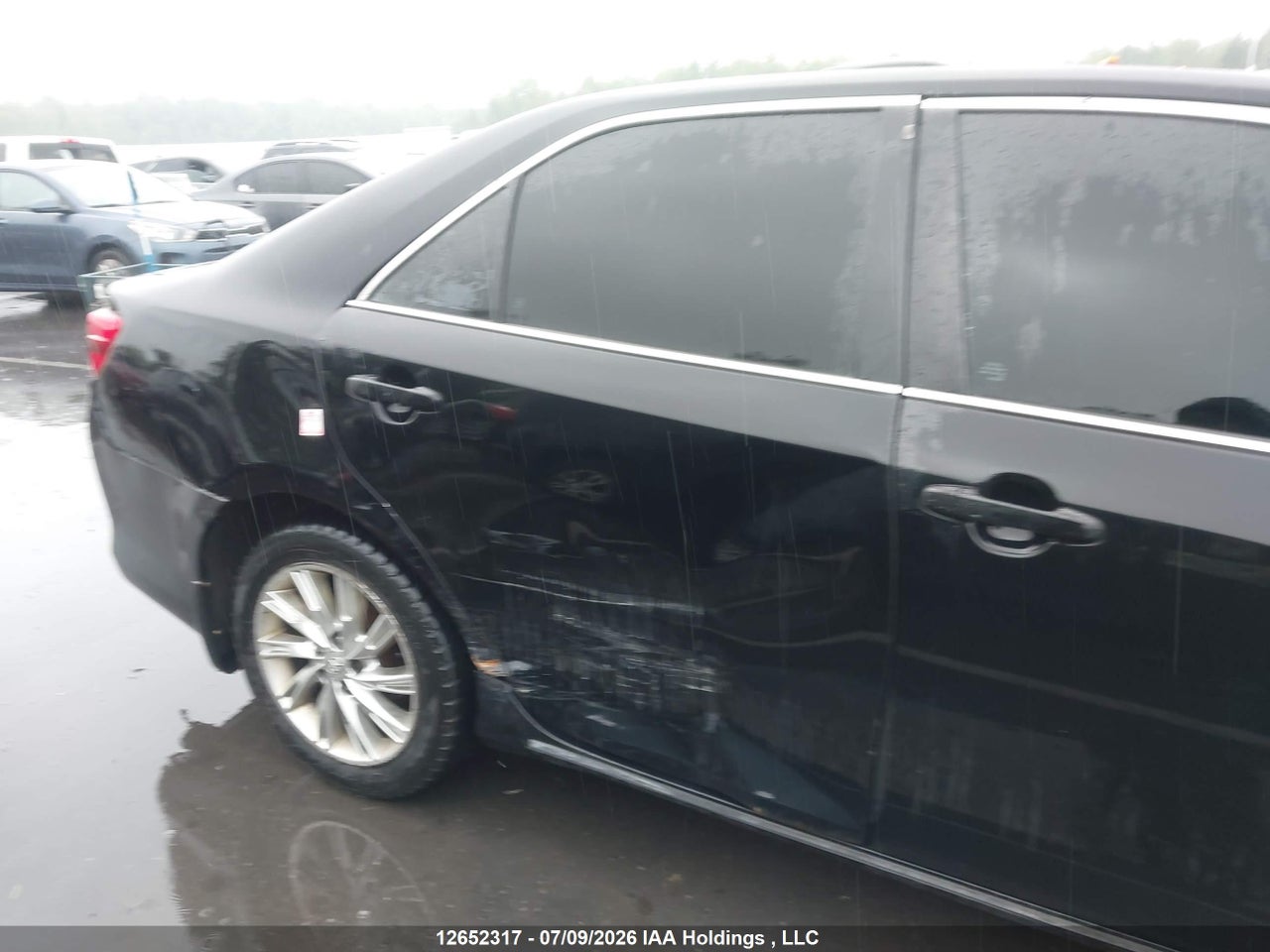 2014 TOYOTA CAMRY thumbnail 7