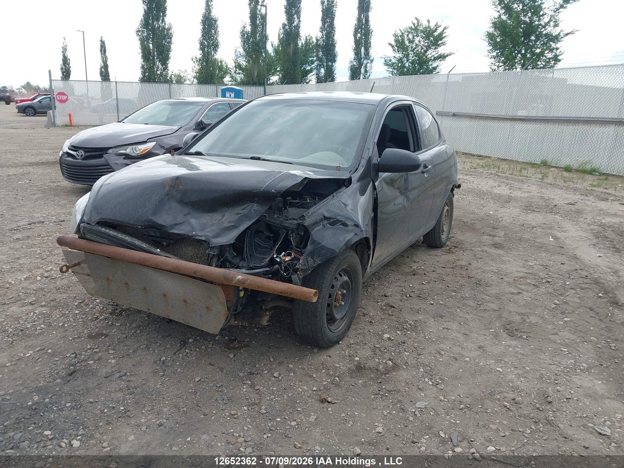 2009 HYUNDAI ACCENT SE thumbnail 3