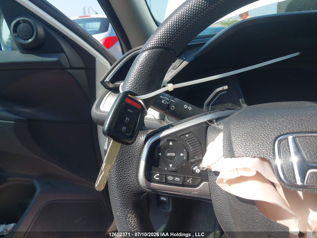 2016 HONDA CIVIC LX thumbnail 12