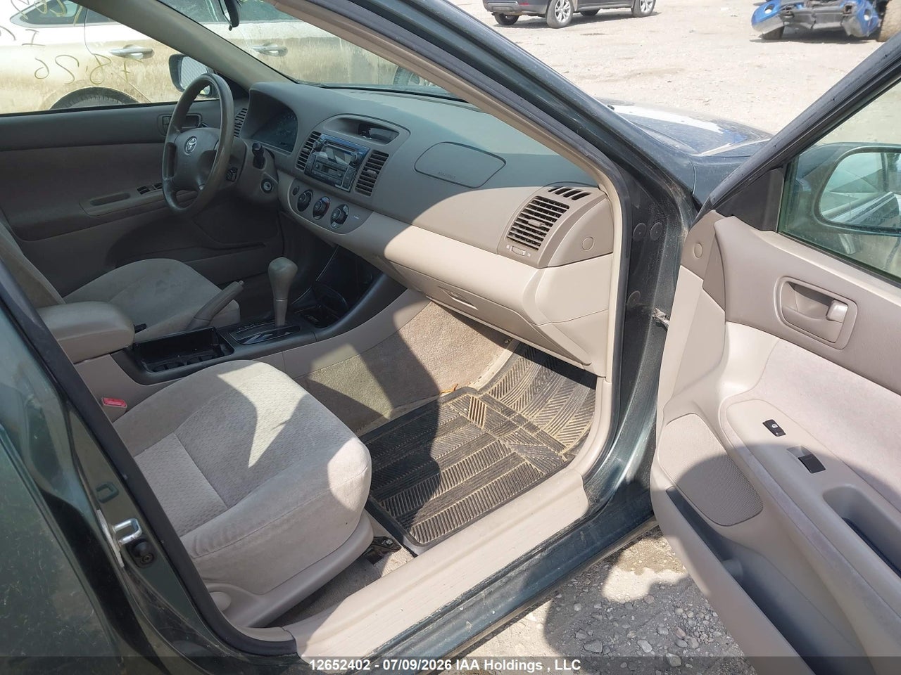 2002 TOYOTA CAMRY LE/XLE/SE thumbnail 6