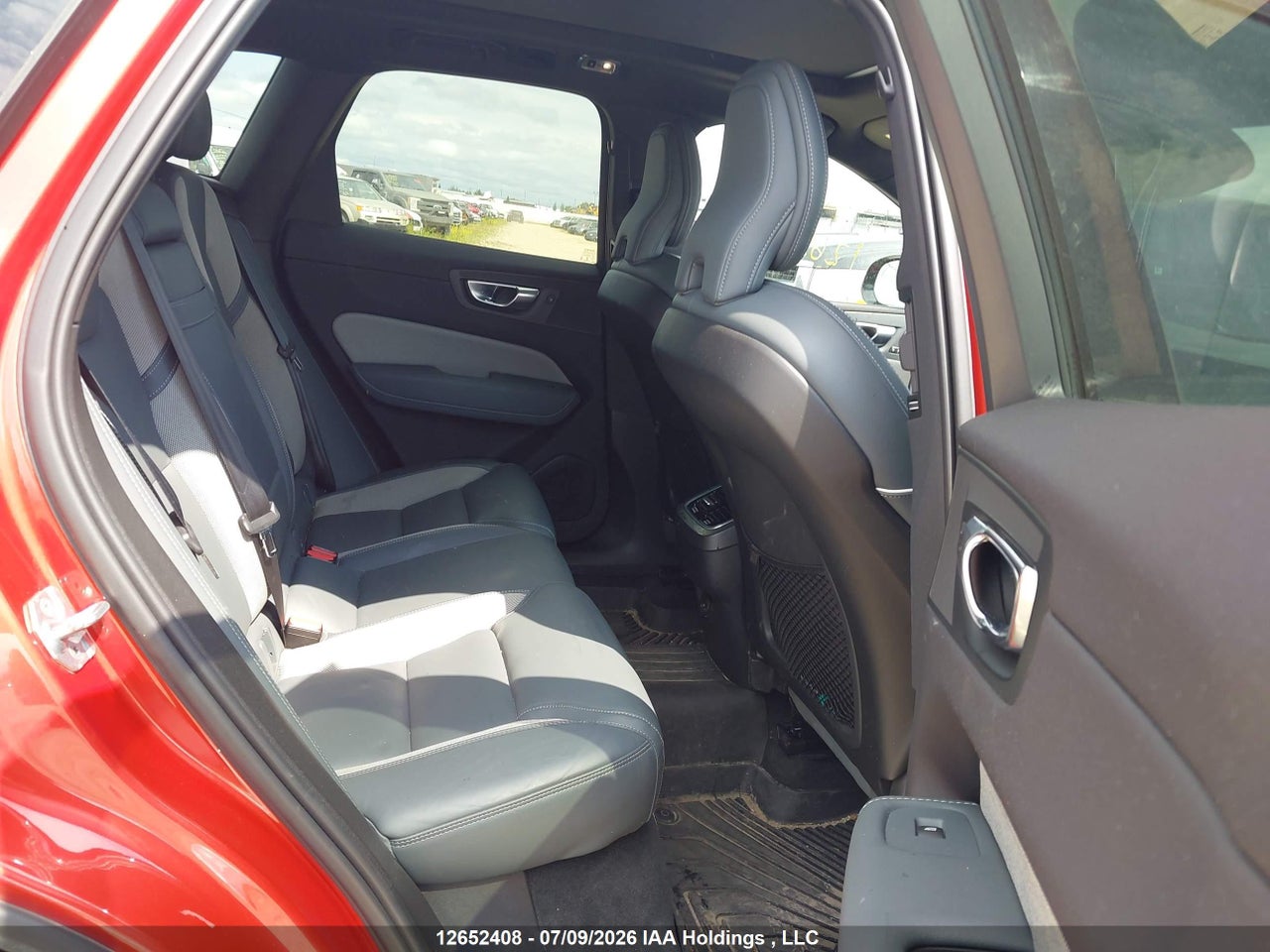 2021 VOLVO XC60 T6 R-DESIGN thumbnail 9