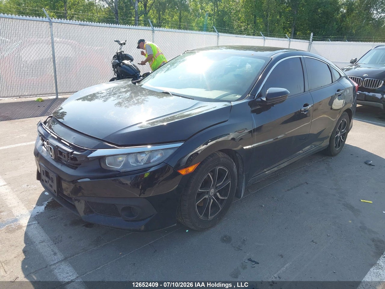 2017 HONDA CIVIC LX thumbnail 3