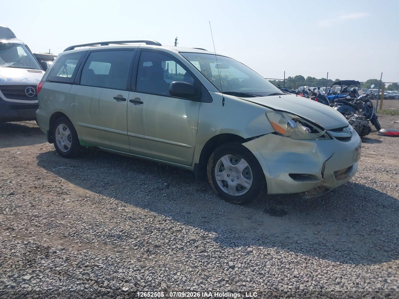 2006 TOYOTA SIENNA CE thumbnail 2