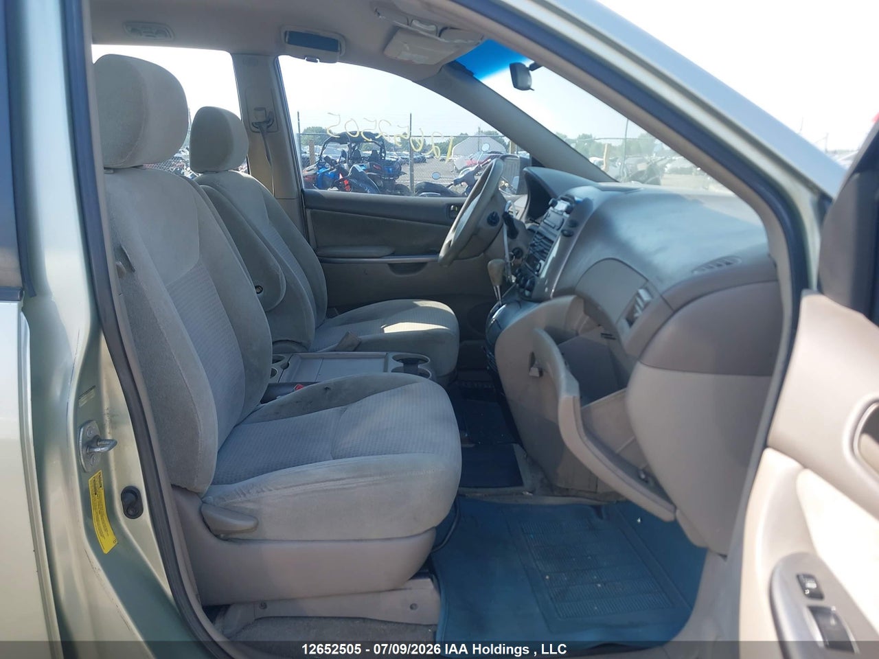 2006 TOYOTA SIENNA CE thumbnail 6