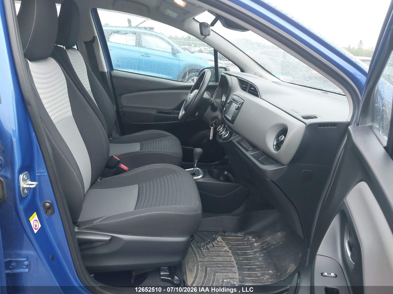 2018 TOYOTA YARIS LE thumbnail 6