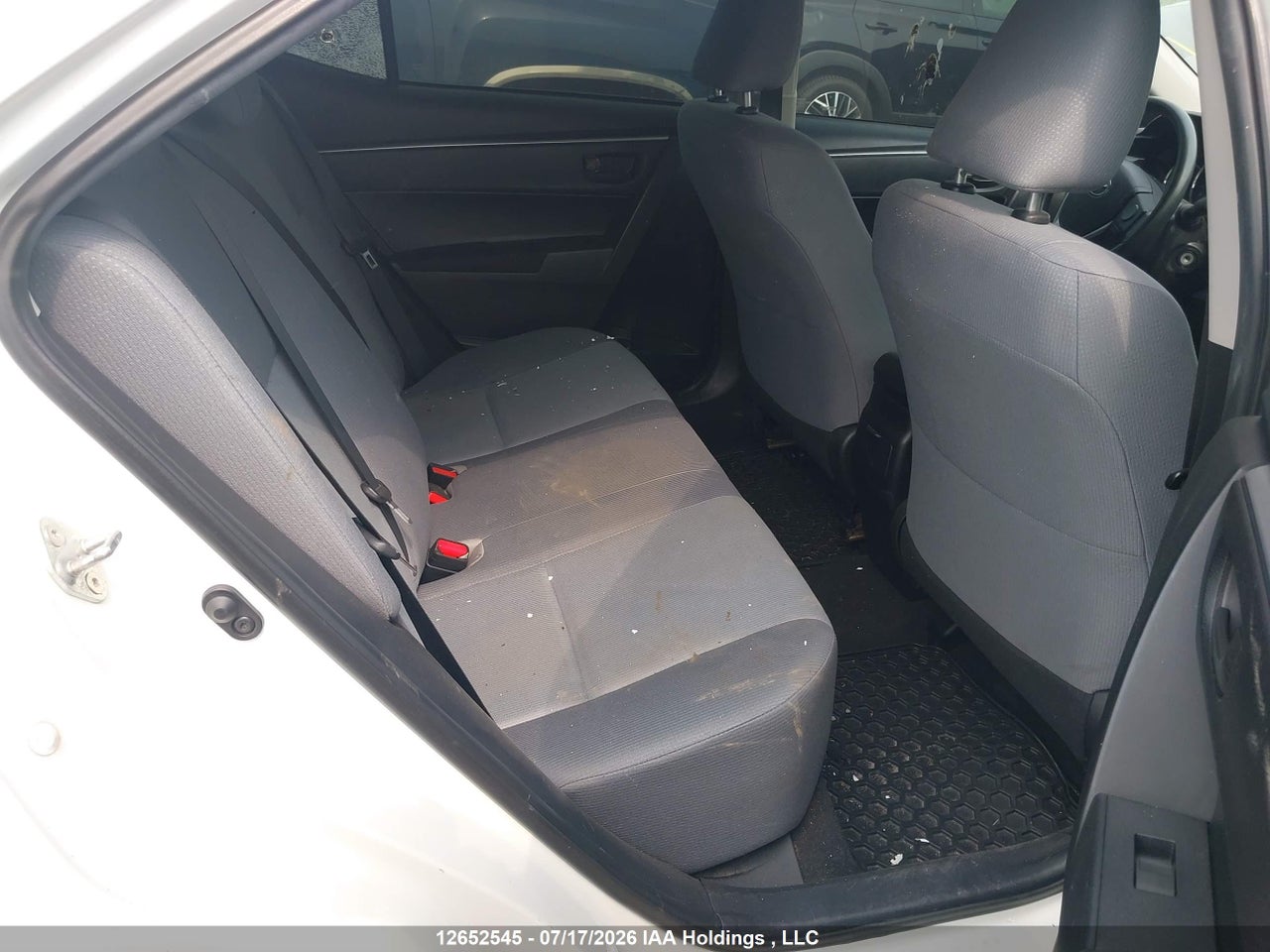 2015 TOYOTA COROLLA CE thumbnail 9
