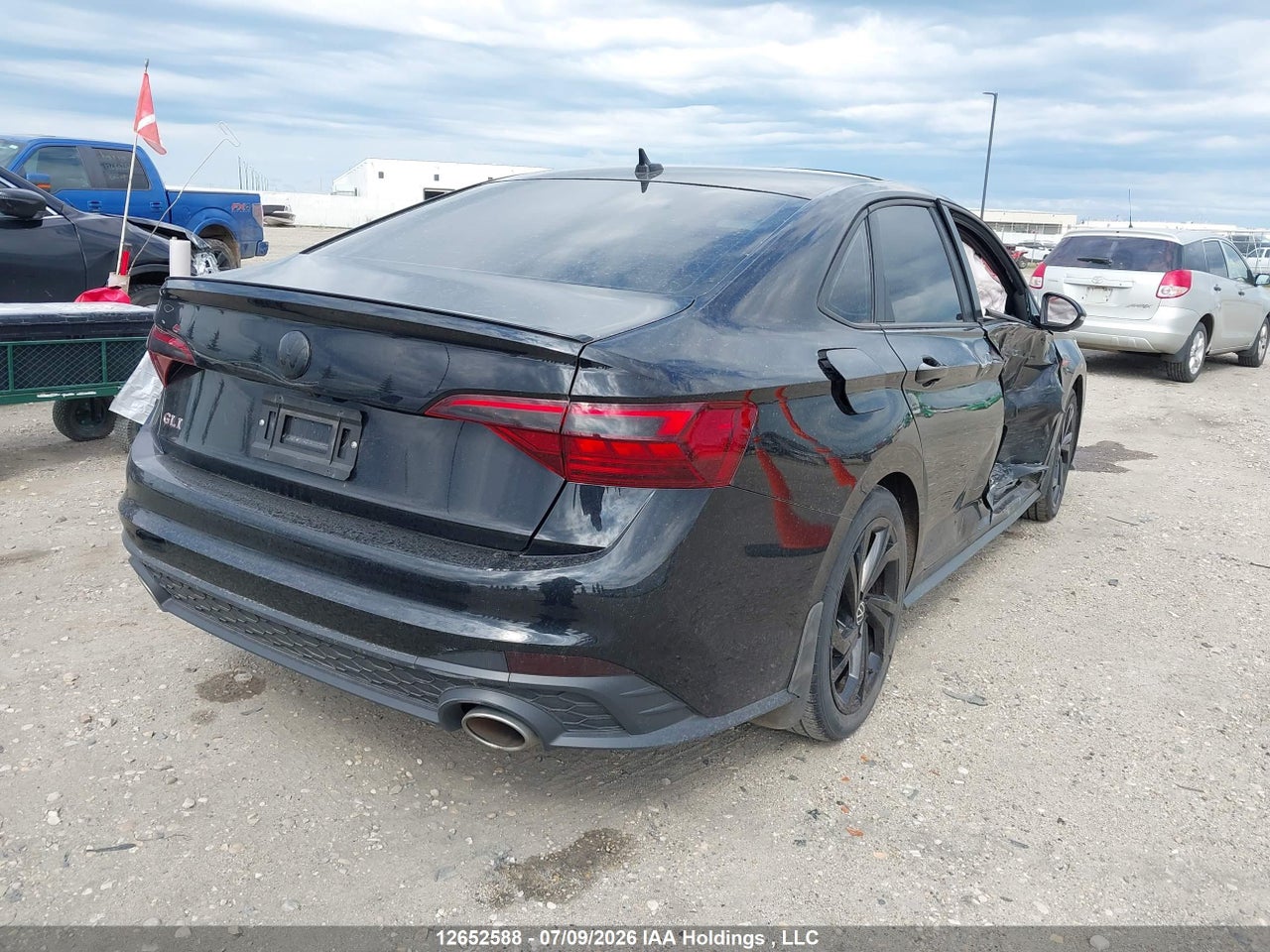 2024 VOLKSWAGEN JETTA GLI thumbnail 5