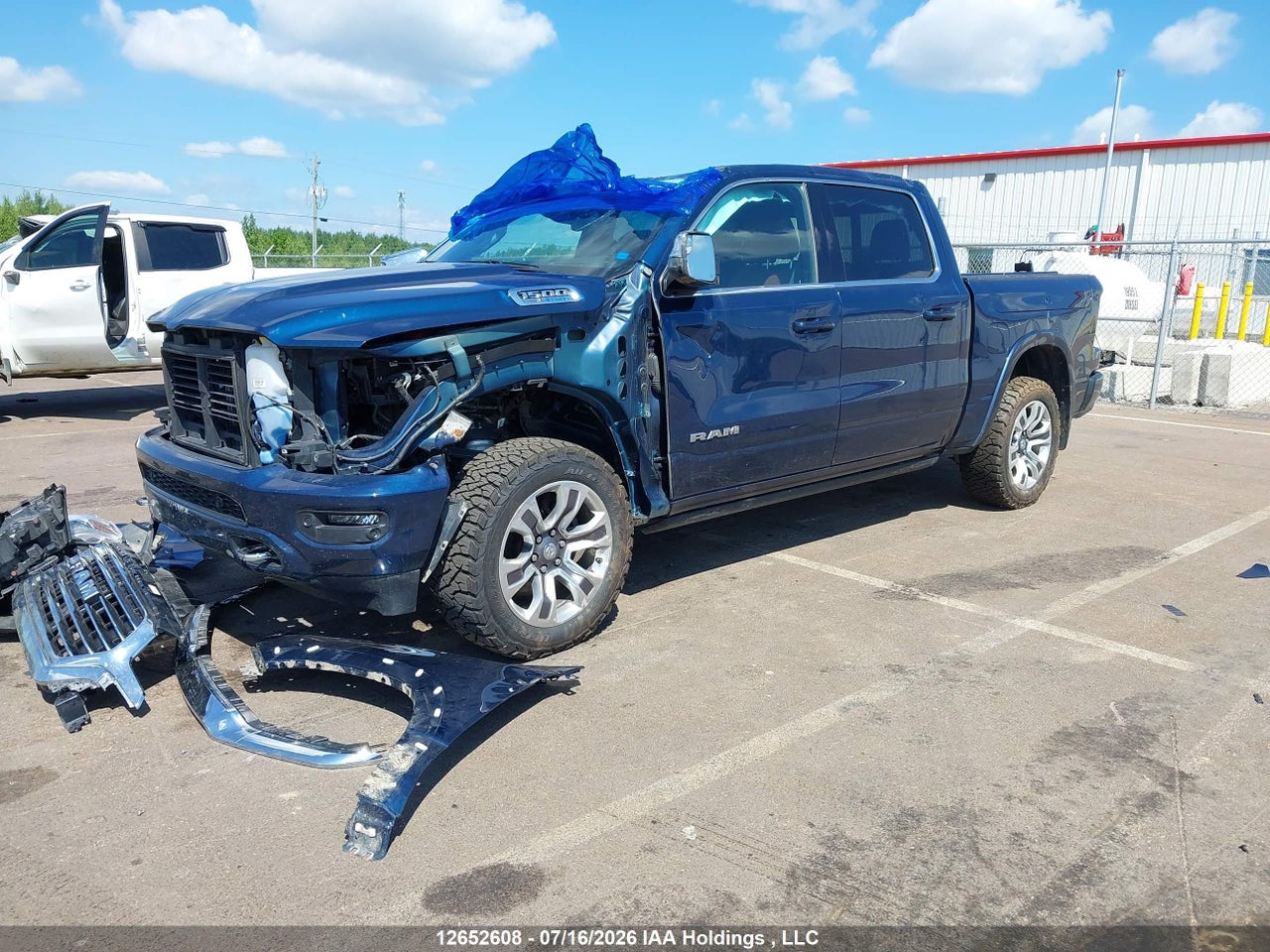 2023 RAM 1500 LIMITED LONGHORN thumbnail 3