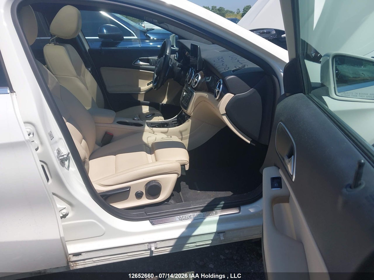 2017 MERCEDES BENZ GLA 250 4MATIC thumbnail 6