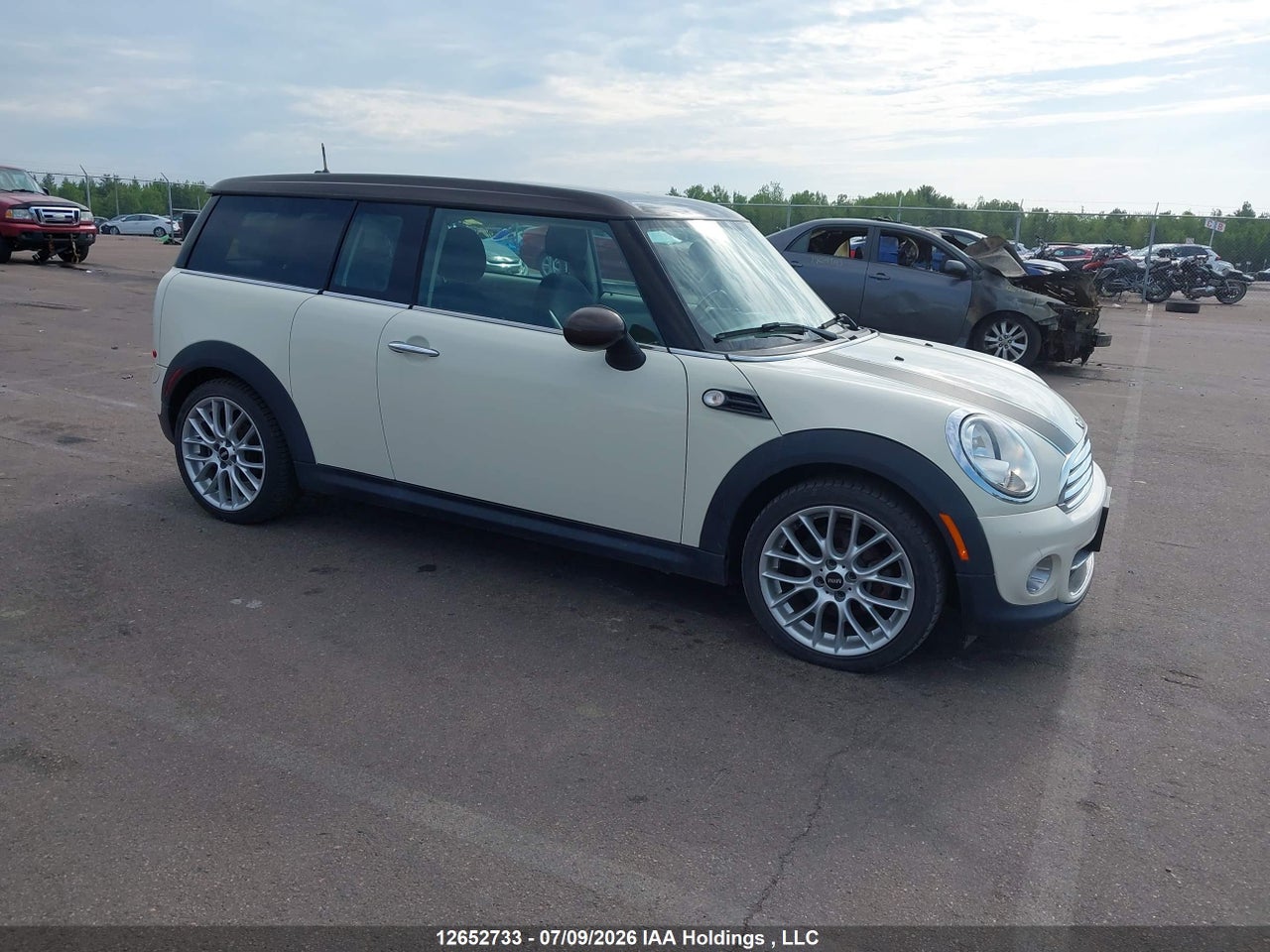 2013 MINI CLUBMAN COOPER thumbnail 2