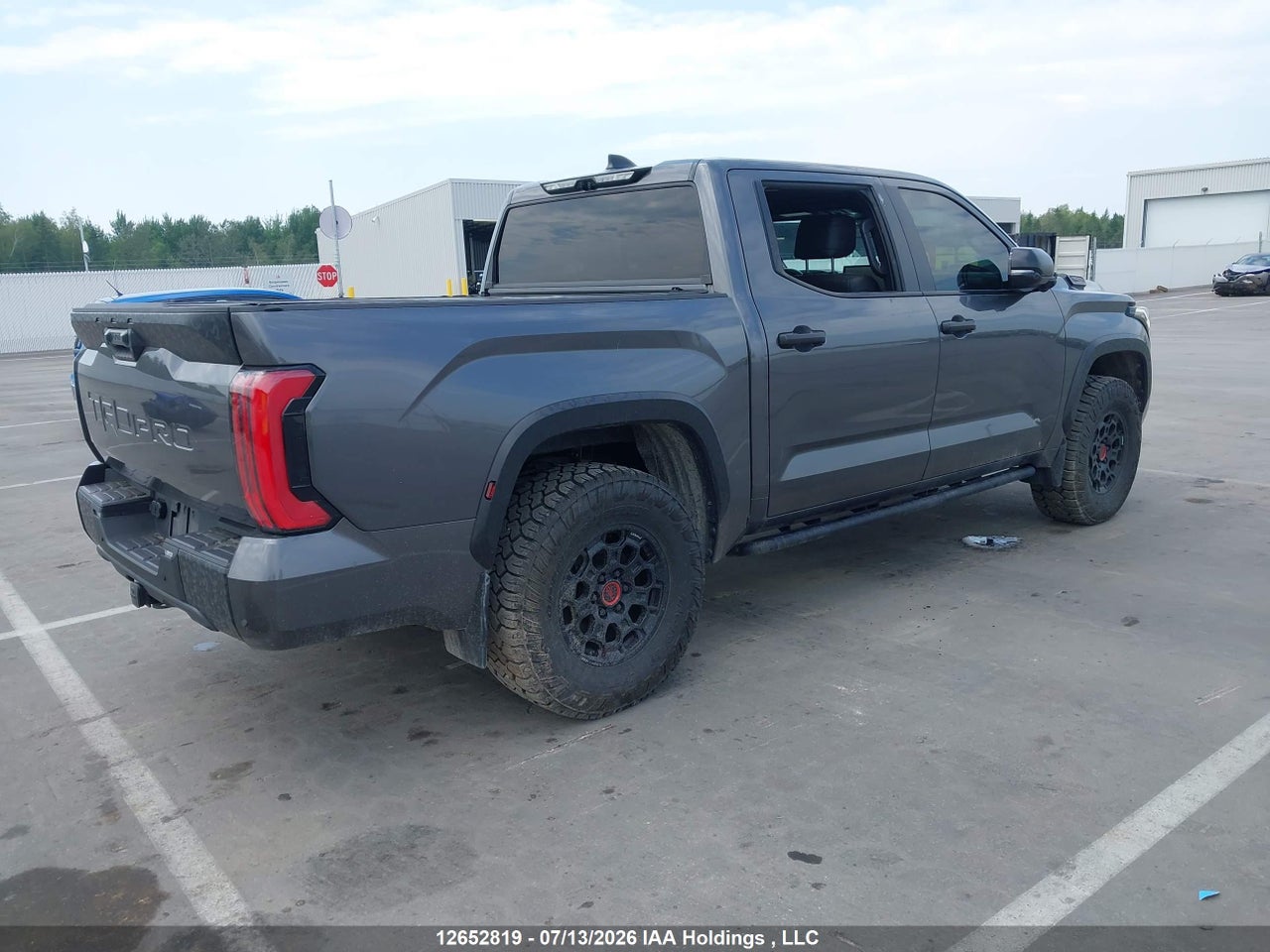 2024 TOYOTA TUNDRA HYBRID LIMITED 4X4 thumbnail 5