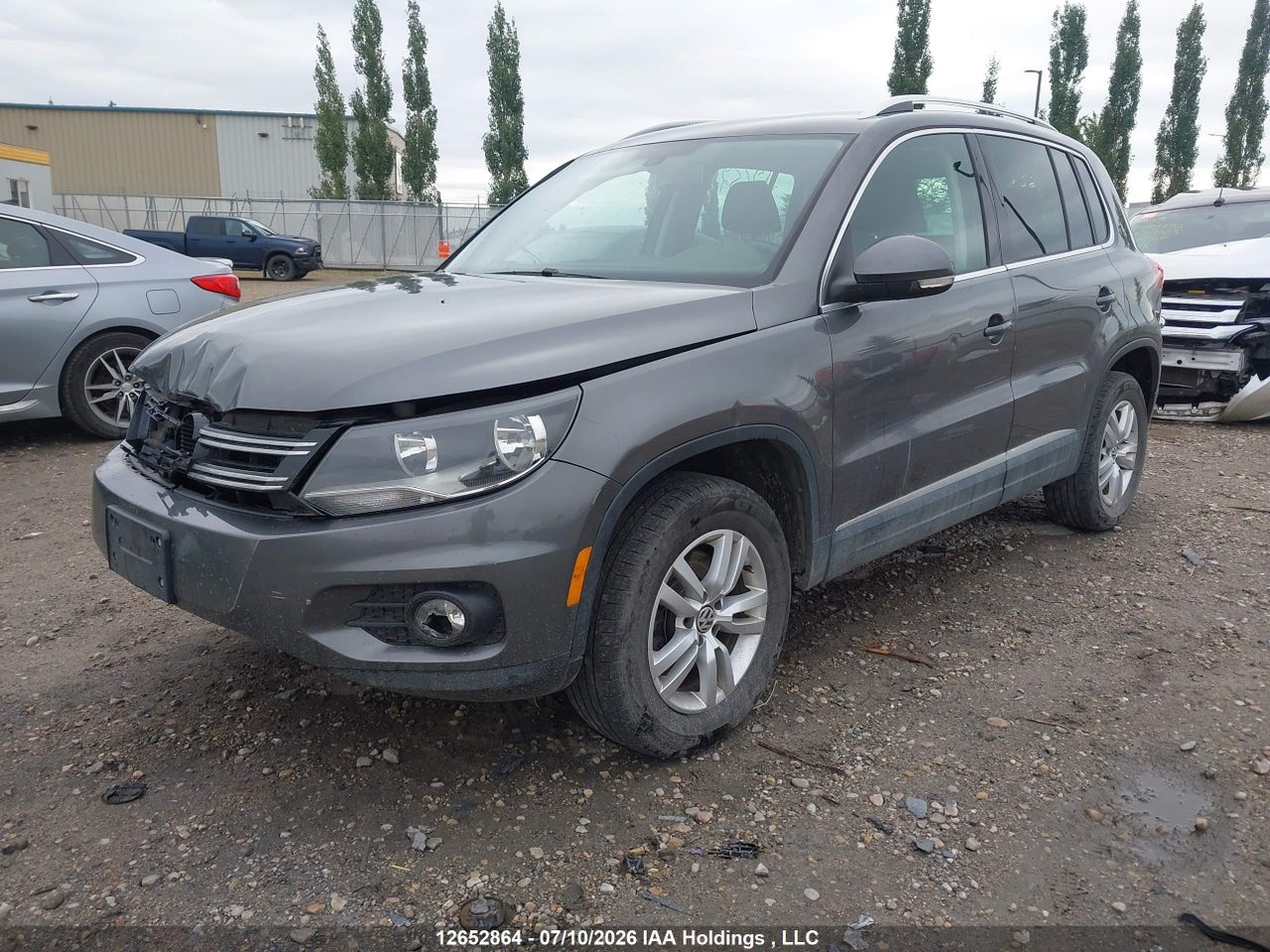 2015 VOLKSWAGEN TIGUAN S/SE/SEL/R-LINE thumbnail 3
