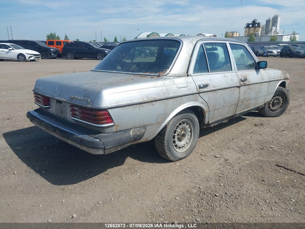 1983 MERCEDES BENZ 300 DT thumbnail 5