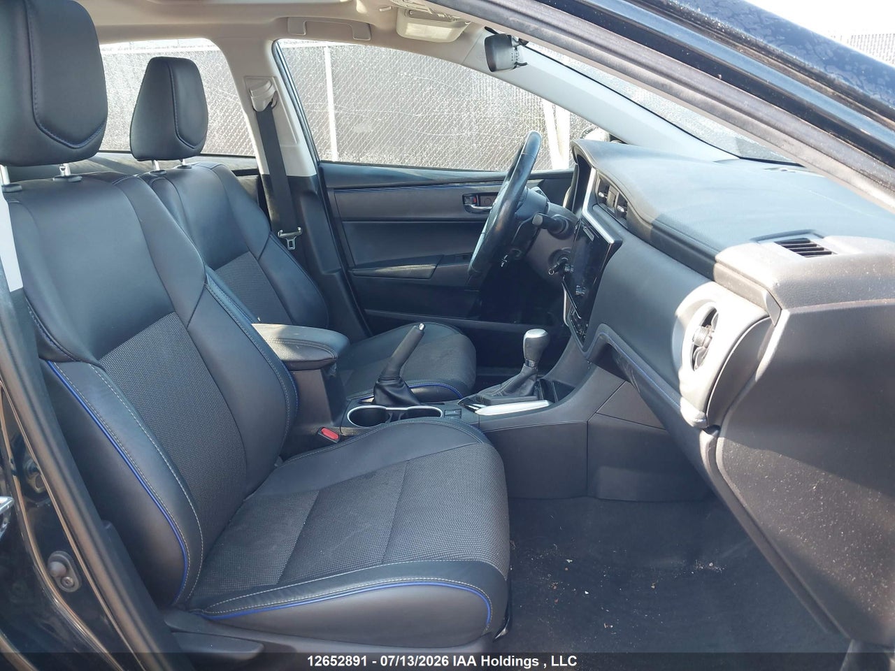 2019 TOYOTA COROLLA thumbnail 6