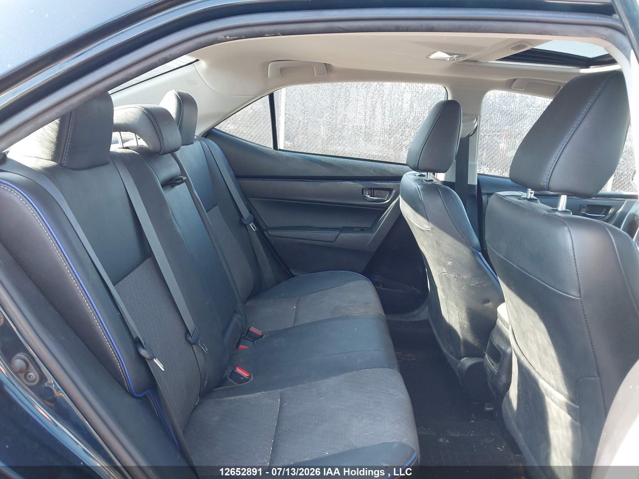 2019 TOYOTA COROLLA thumbnail 9